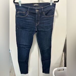 Express Mid Rise Skinny Jean